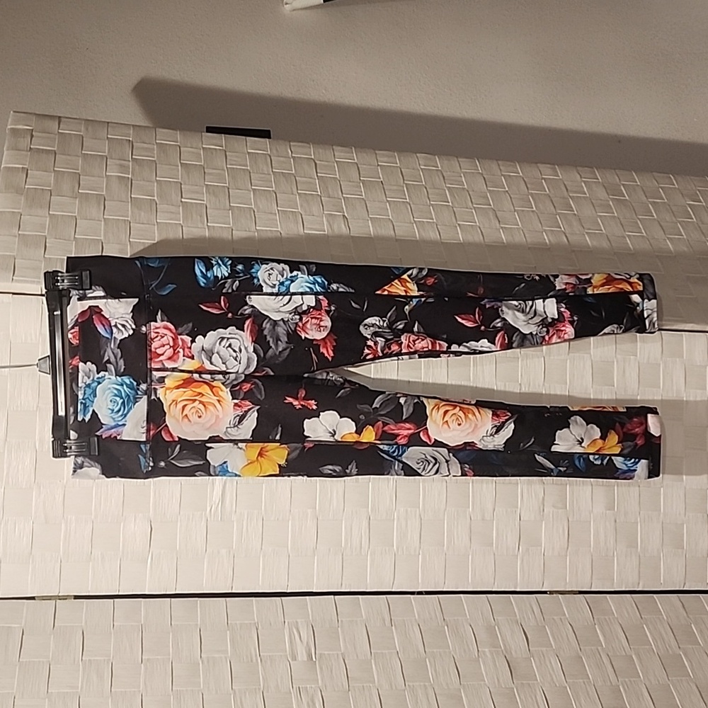 Zyia Leggings